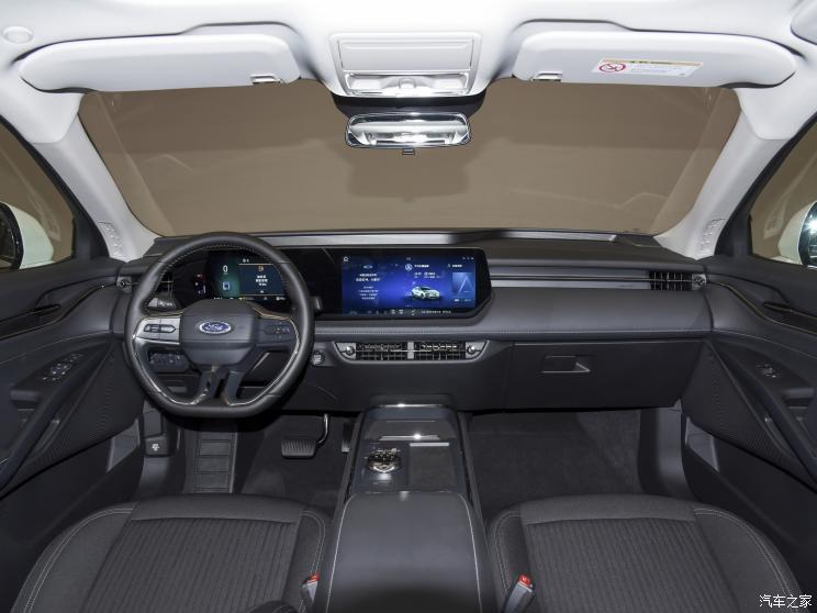 长安福特 蒙迪欧 2022款 EcoBoost 245 时尚型 长安福特 蒙迪欧 2022款 EcoBoost 245 时尚型