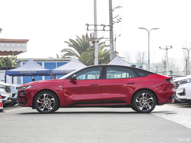 长安福特 蒙迪欧 2022款 EcoBoost 245 ST-Line 长安福特 蒙迪欧 2022款 EcoBoost 245 ST-Line