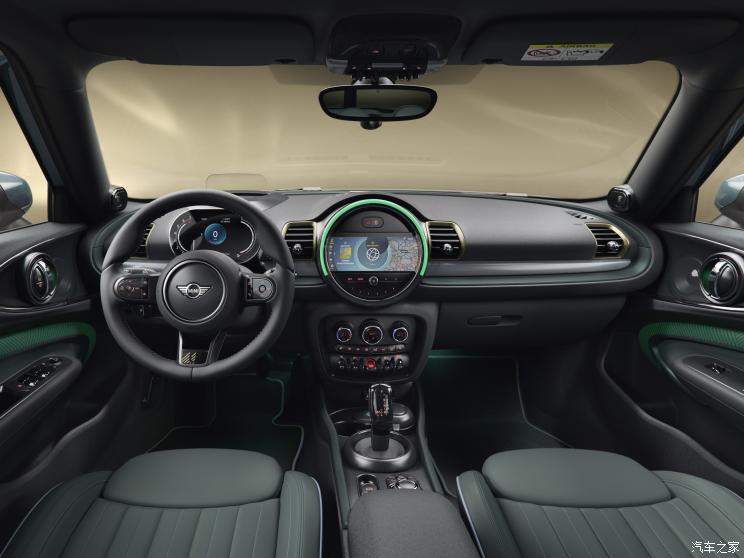 MINI MINI CLUBMAN 2022款 COOPER S 自在特别版 欧洲版 MINI MINI CLUBMAN 2022款 COOPER S 自在特别版 欧洲版