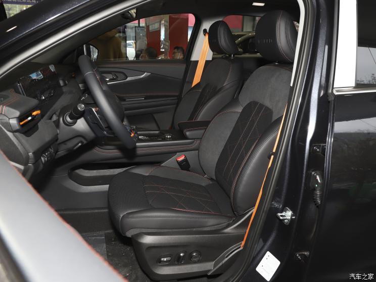 星途 星途凌云 2022款 凌云S 400T 四驱超能PRO版 星途 星途凌云 2022款 凌云S 400T 四驱超能PRO版