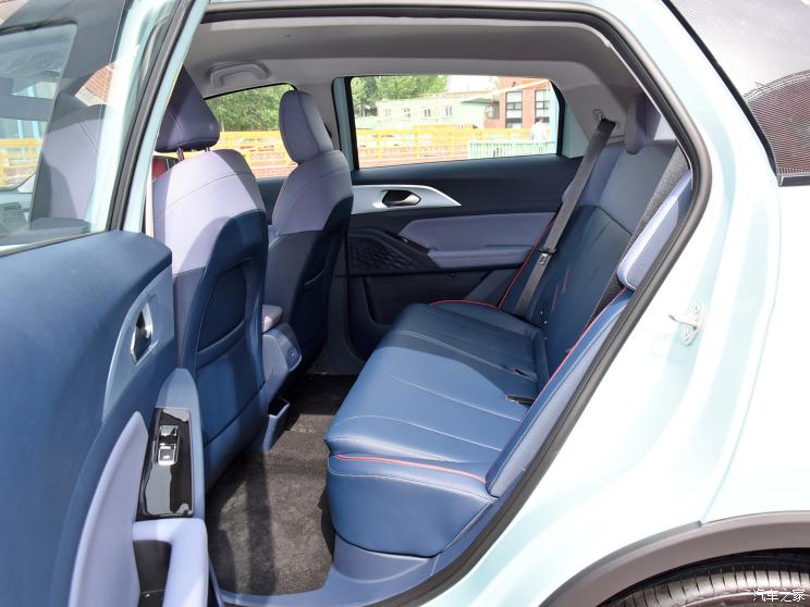 几何汽车 几何E 2022款 基本型 几何汽车 几何E 2022款 基本型