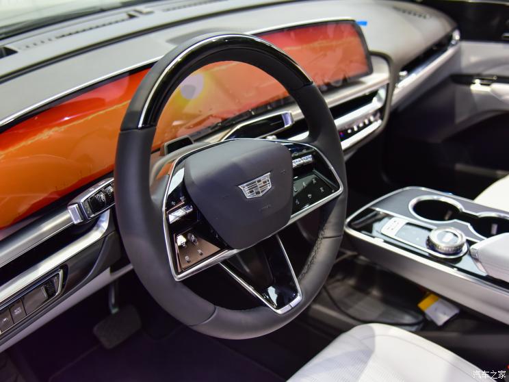 上汽通用凯迪拉克 LYRIQ锐歌 2022款 后驱长续航豪华版 上汽通用凯迪拉克 LYRIQ锐歌 2022款 后驱长续航豪华版