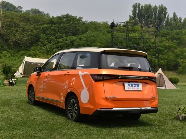 上汽通用五菱 五菱佳辰 2022款 1.5T CVT尊享旗舰型 上汽通用五菱 五菱佳辰 2022款 1.5T CVT尊享旗舰型