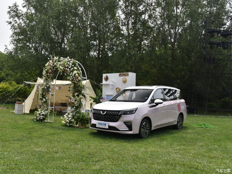 上汽通用五菱 五菱佳辰 2022款 1.5T CVT尊享旗舰型 上汽通用五菱 五菱佳辰 2022款 1.5T CVT尊享旗舰型