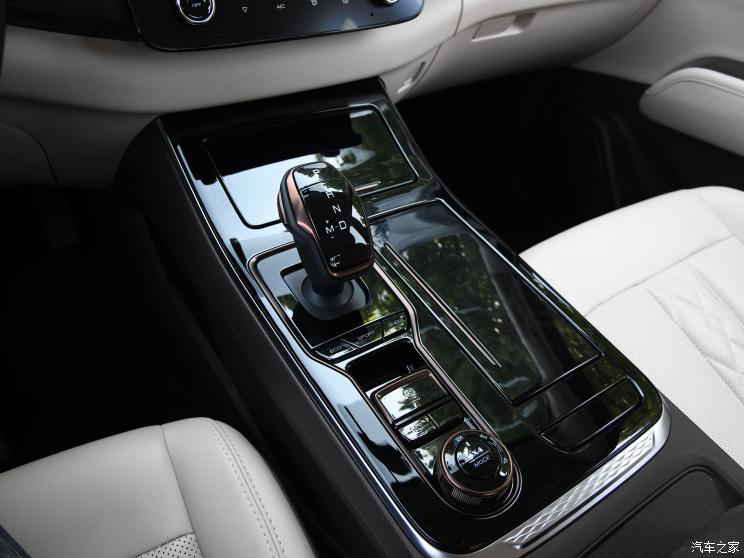 郑州日产 锐骐7 2022款 2.3T自动四驱柴油旗舰型M9T 郑州日产 锐骐7 2022款 2.3T自动四驱柴油旗舰型M9T