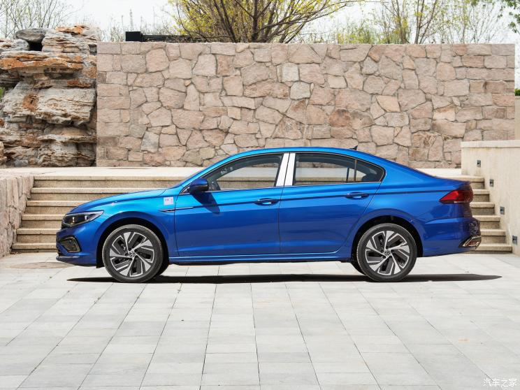 一汽-大众 宝来 2022款 280TSI DSG高配版 一汽-大众 宝来 2022款 280TSI DSG高配版