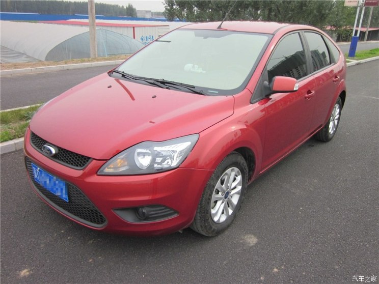 长安福特 福克斯 2013款 两厢经典 1.8L 手动基本型 长安福特 福克斯 2013款 两厢经典 1.8L 手动基本型