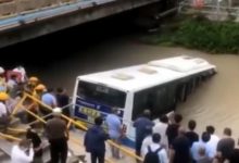 暂无伤亡 上海浦东警方通报公交车坠河-深圳汽车网