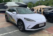 带专属标识 极狐两款国安版车型首发-深圳汽车网