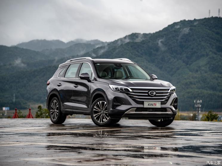 广汽乘用车 传祺GS5 2019款 270T 自动尊贵版 广汽乘用车 传祺GS5 2019款 270T 自动尊贵版