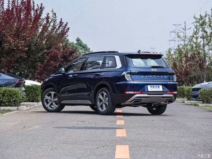 北京现代 胜达 2023款 基本型