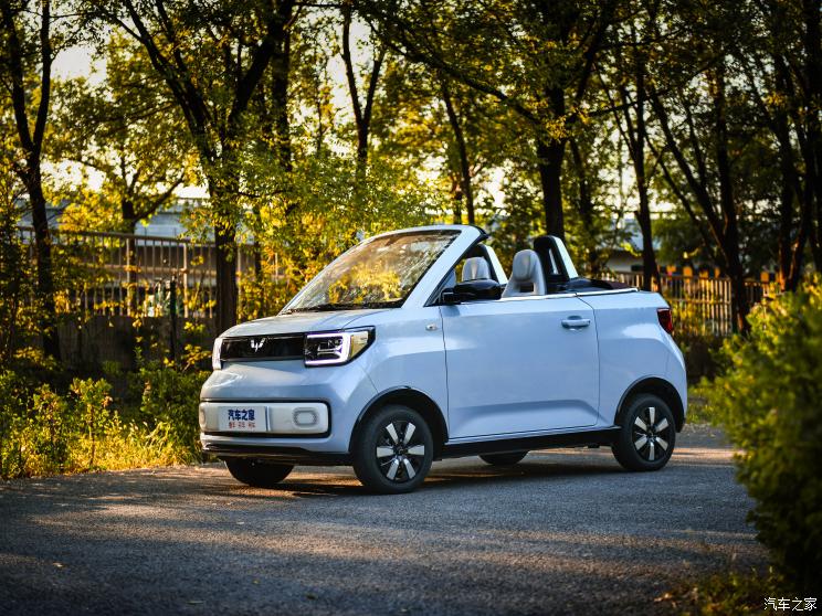上汽通用五菱 宏光MINIEV 2022款 敞篷版 上汽通用五菱 宏光MINIEV 2022款 敞篷版