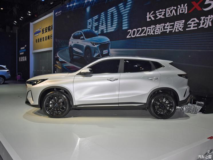 长安汽车 长安欧尚X5 PLUS 2022款 1.5T DCT基本型 长安汽车 长安欧尚X5 PLUS 2022款 1.5T DCT基本型