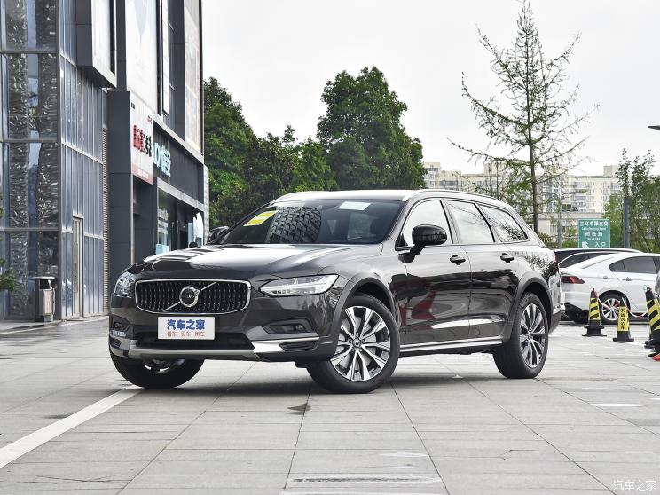 沃尔沃(进口) 沃尔沃V90 2023款 Cross Country B5 AWD 智尊版 沃尔沃(进口) 沃尔沃V90 2023款 Cross Country B5 AWD 智尊版