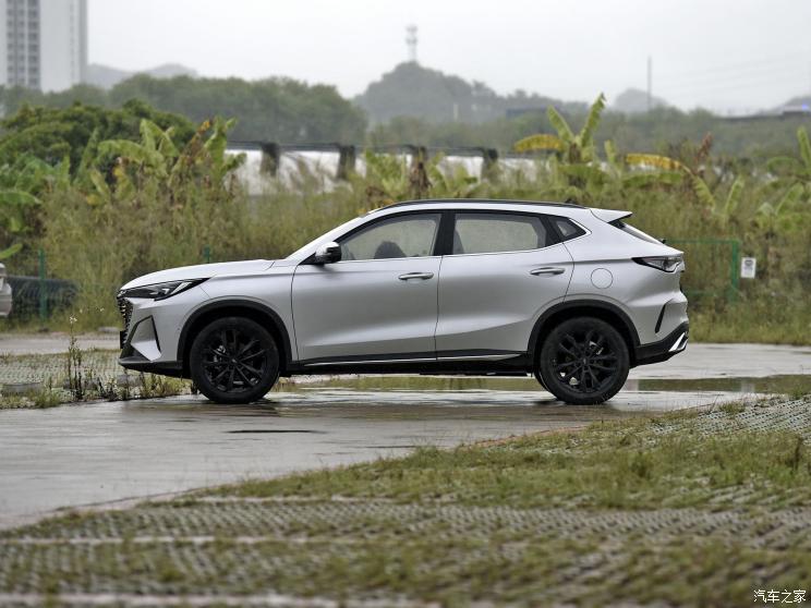 长安汽车 长安欧尚X5 PLUS 2023款 1.5T DCT智趣AI版 长安汽车 长安欧尚X5 PLUS 2023款 1.5T DCT智趣AI版