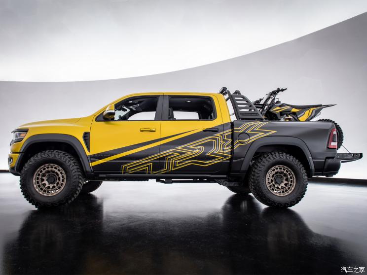 道奇(进口) RAM Trucks 2023款 1500 TRX Gold Shot Concept