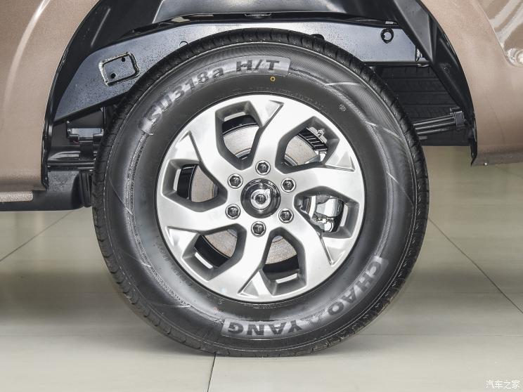 长城汽车 炮 2021款 2.0T商用版自动柴油两驱精英型长箱GW4D20M