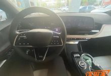 配备曲面贯穿屏 曝凯迪拉克GT4内饰谍照-深圳汽车网