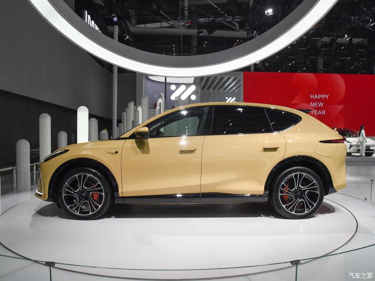 智己汽车 智己LS7 2023款 100kWh 四驱版 智己汽车 智己LS7 2023款 100kWh 四驱版