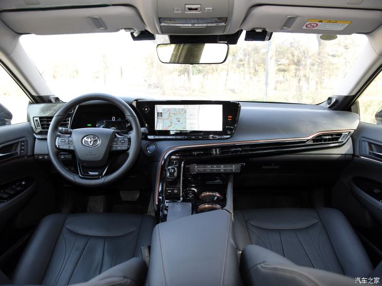 丰田(进口) Mirai 2023款 高配版 丰田(进口) Mirai 2023款 高配版