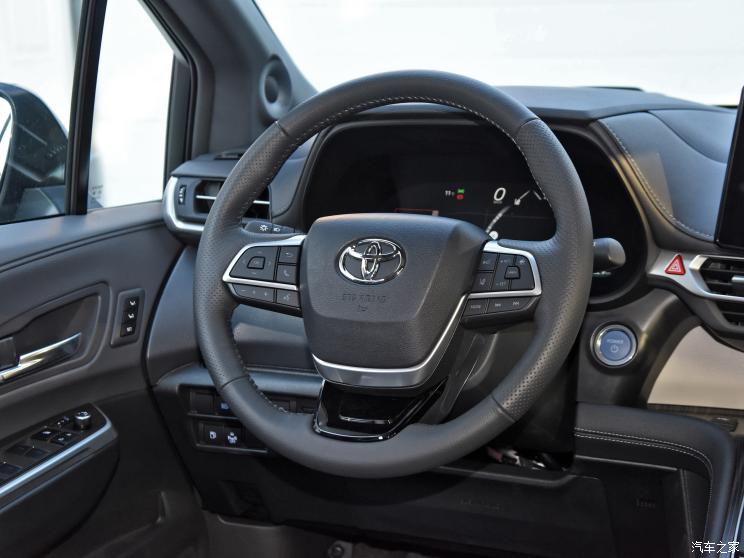 一汽丰田 格瑞维亚 2022款 2.5L混动 旗舰版 一汽丰田 格瑞维亚 2022款 2.5L混动 旗舰版