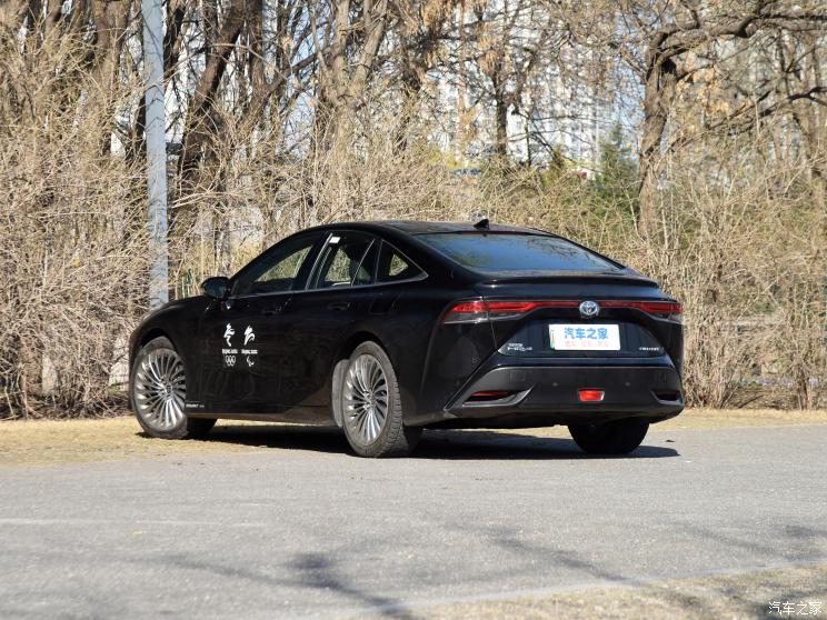 丰田(进口) Mirai 2023款 高配版 丰田(进口) Mirai 2023款 高配版