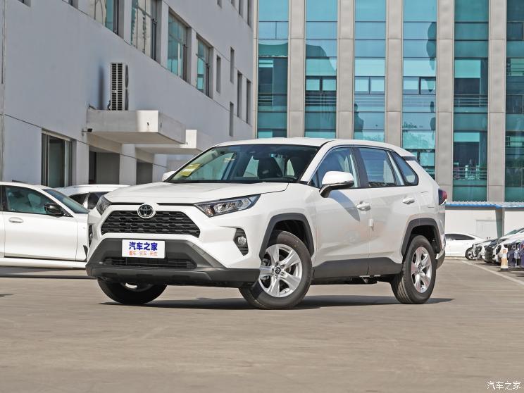 一汽丰田 RAV4荣放 2022款 2.0L CVT两驱都市版