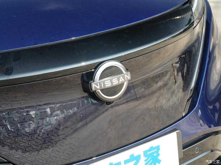 东风日产 Ariya艾睿雅 2022款 两驱长续航顶配版 东风日产 Ariya艾睿雅 2022款 两驱长续航顶配版