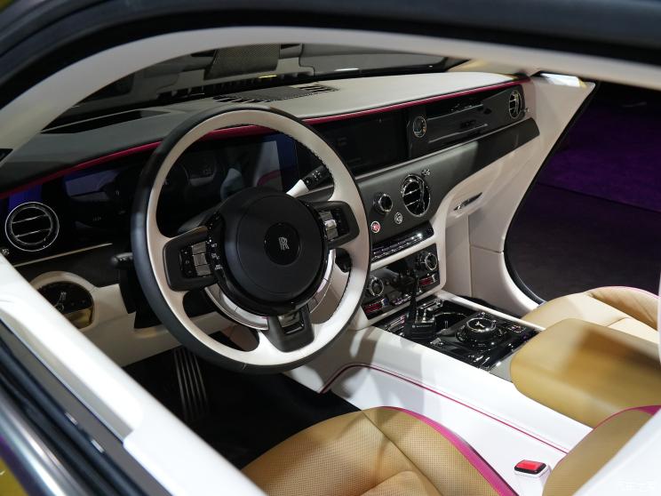 劳斯莱斯 闪灵 2024款 标准型 劳斯莱斯 闪灵 2024款 标准型