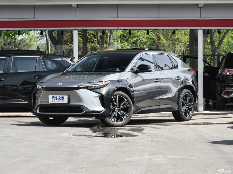 丰田(进口) 丰田bZ4X(海外) 2022款 Concept 丰田(进口) 丰田bZ4X(海外) 2022款 Concept