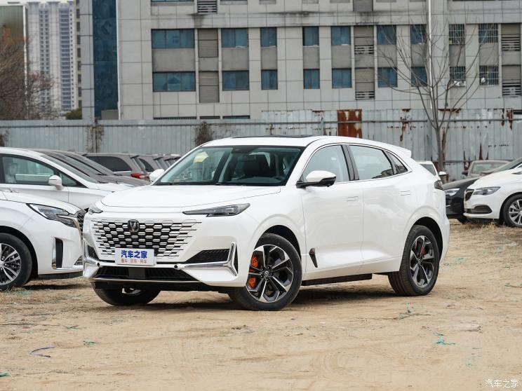 长安汽车 长安UNI-K 智电iDD 2023款 智电iDD 1.5T 基本型 长安汽车 长安UNI-K 智电iDD 2023款 智电iDD 1.5T 基本型