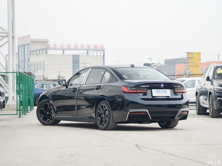 华晨宝马 宝马i3 2023款 eDrive 40 L 曜夜套装 华晨宝马 宝马i3 2023款 eDrive 40 L 曜夜套装