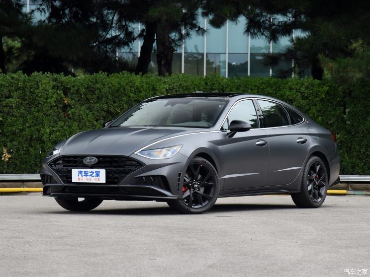 北京现代 索纳塔 2022款 380TGDi 自动20周年纪念款 北京现代 索纳塔 2022款 380TGDi 自动20周年纪念款