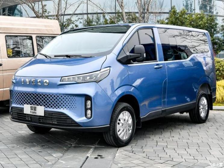 南京依维柯 依维柯聚星 2023款 基本型 南京依维柯 依维柯聚星 2023款 基本型