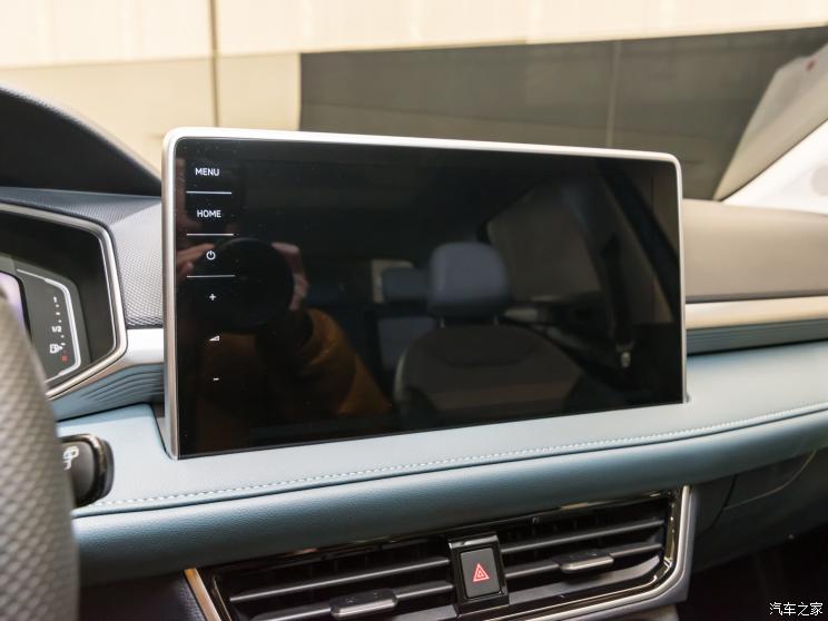 上汽大众 途岳 2023款 330TSI 四驱基本型 上汽大众 途岳 2023款 330TSI 四驱基本型