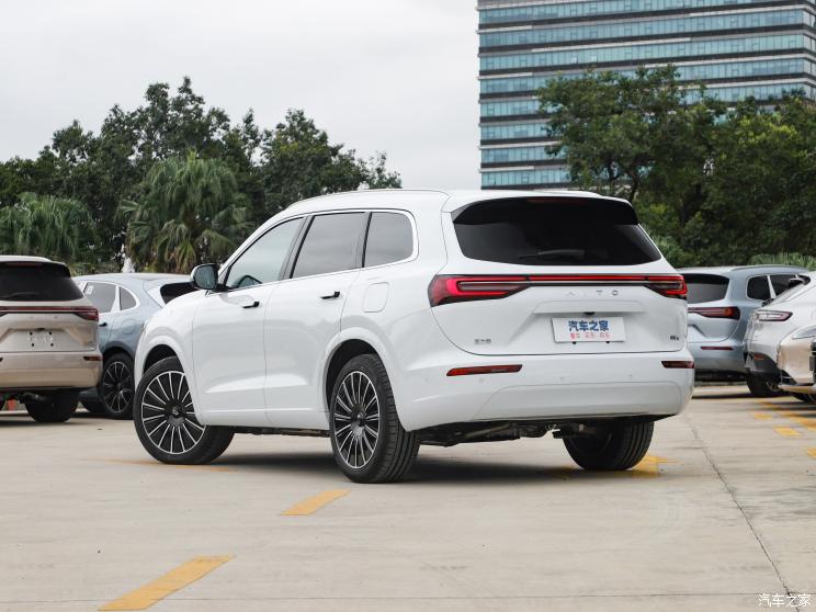 赛力斯汽车 问界M7 2022款 1.5T 增程式 四驱旗舰版 赛力斯汽车 问界M7 2022款 1.5T 增程式 四驱旗舰版