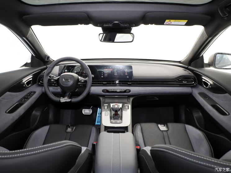 广汽乘用车 影豹 2023款 2.0T R 广汽乘用车 影豹 2023款 2.0T R