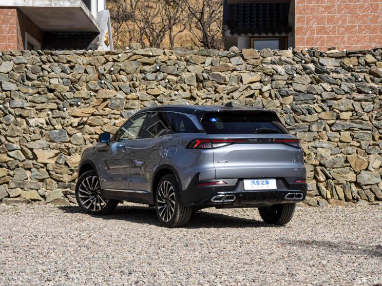 北京汽车 北京X7 2023款 1.5TD DCT尊享+版 北京汽车 北京X7 2023款 1.5TD DCT尊享+版