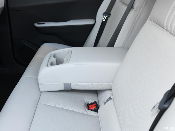 一汽丰田 丰田bZ3 2023款 616km 长续航Premium 一汽丰田 丰田bZ3 2023款 616km 长续航Premium