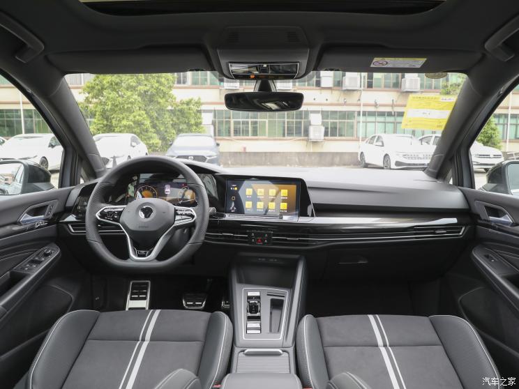 一汽-大众 高尔夫 2023款 改款 280TSI DSG R-Line Lite 一汽-大众 高尔夫 2023款 改款 280TSI DSG R-Line Lite