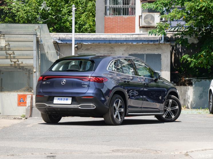 北京奔驰 奔驰EQE SUV 2023款 350 4MATIC 北京奔驰 奔驰EQE SUV 2023款 350 4MATIC