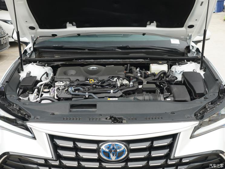 一汽丰田 亚洲龙 2023款 双擎 2.5L XLE进取版 一汽丰田 亚洲龙 2023款 双擎 2.5L XLE进取版