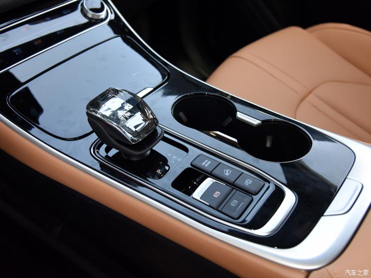 东风风行 风行T5 EVO 2024款 狂飚版 1.5TD DCT马赫荣耀款 东风风行 风行T5 EVO 2024款 狂飚版 1.5TD DCT马赫荣耀款