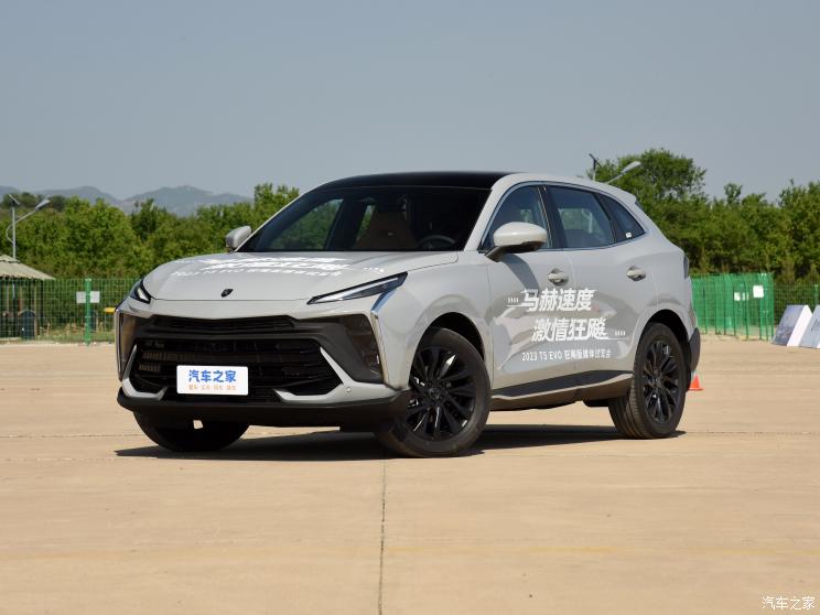 东风风行 风行T5 EVO 2024款 狂飚版 1.5TD DCT马赫荣耀款 东风风行 风行T5 EVO 2024款 狂飚版 1.5TD DCT马赫荣耀款