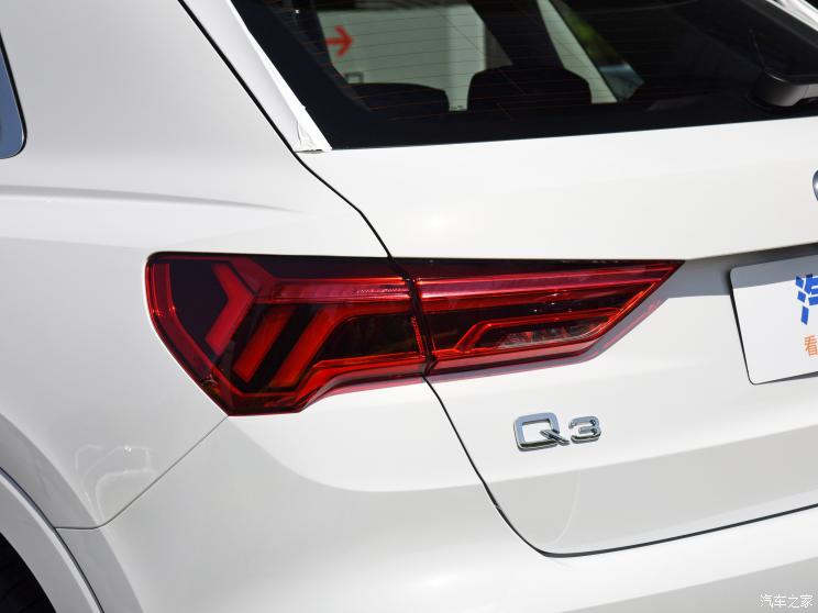 一汽奥迪 奥迪Q3 2023款 35 TFSI 时尚动感型(1.5T) 一汽奥迪 奥迪Q3 2023款 35 TFSI 时尚动感型(1.5T)