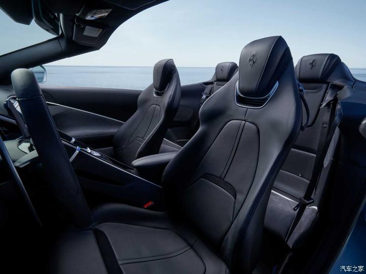 法拉利 Roma 2023款 Spider 法拉利 Roma 2023款 Spider