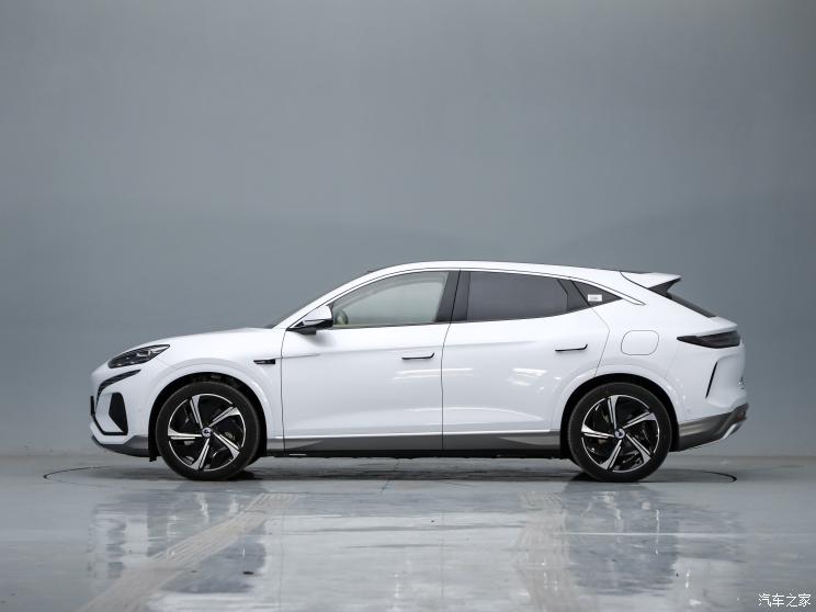 腾势汽车 腾势N7 2023款 高配基本型 腾势汽车 腾势N7 2023款 高配基本型