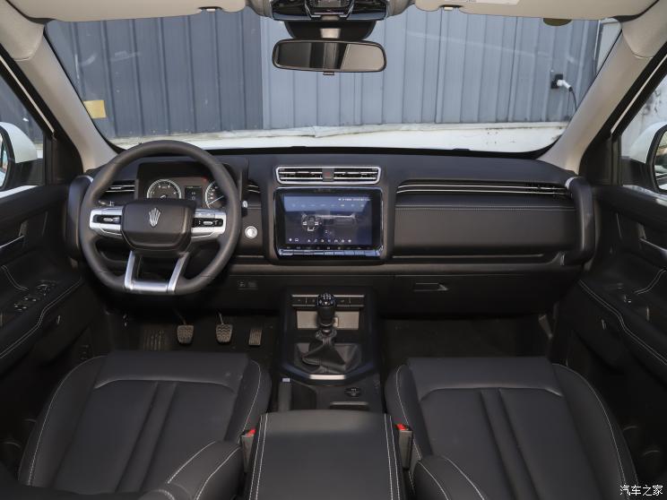 江铃汽车 大道 2023款 全能者 2.3T柴油手动四驱标轴舒享款 江铃汽车 大道 2023款 全能者 2.3T柴油手动四驱标轴舒享款