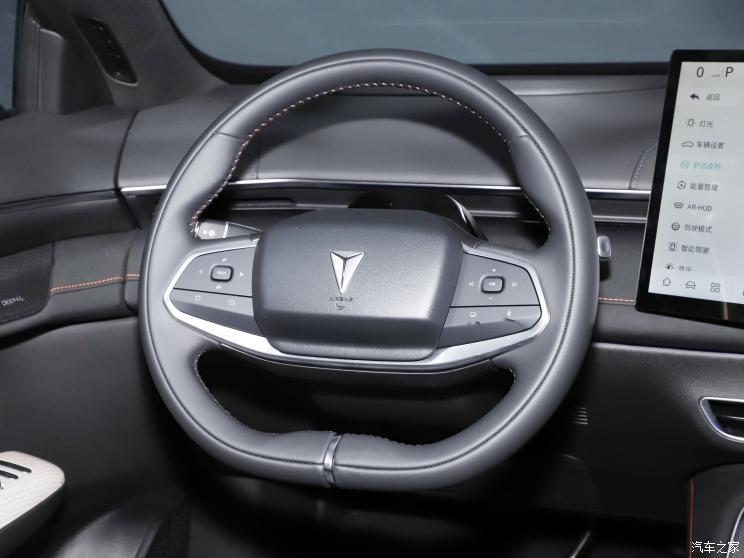 深蓝汽车 深蓝S7 2023款 纯电顶配版 深蓝汽车 深蓝S7 2023款 纯电顶配版