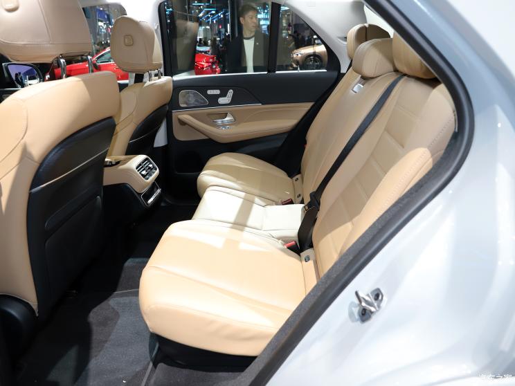 奔驰(进口) 奔驰GLE 2024款 GLE 450 4MATIC 奔驰(进口) 奔驰GLE 2024款 GLE 450 4MATIC